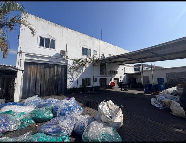 778M² WAREHOUSE TO LET IN SPRINGFIELD